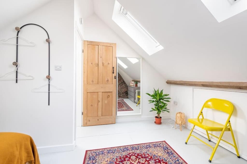 Сasa de vacaciones Arty House With Garden In Bristol